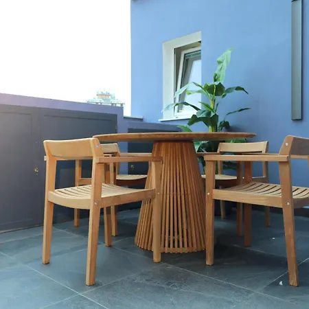 Apartament Garibaldi 4 Penthouse 1br With Terrace & View, Old Town *