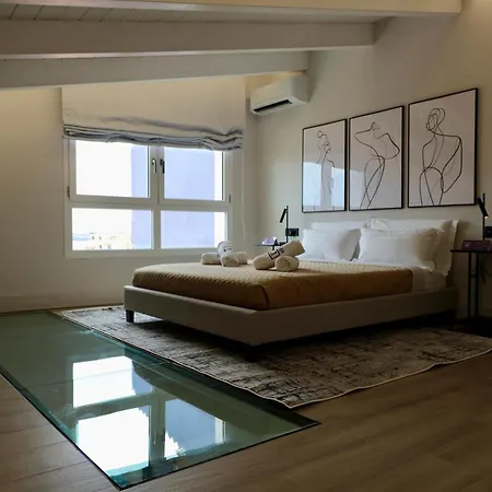 Garibaldi 4 Penthouse 1br With Terrace & View, Old Town Apartament *
