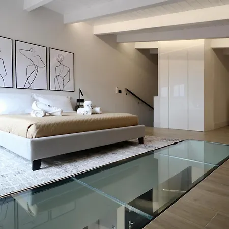 Apartament Garibaldi 4 Penthouse 1br With Terrace & View, Old Town *