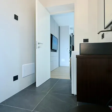 Garibaldi 4 Penthouse 1br With Terrace & View, Old Town Apartament Olbia