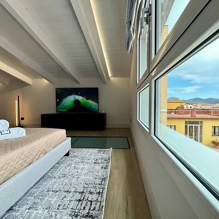 Luxurious Garibaldi Penthouse - Terrace - Great View - Full Renovation - Historical Centre - Amazing Olbia